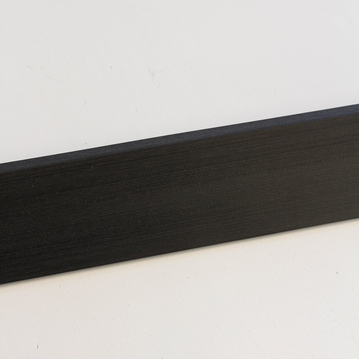Acabamento para Painel ripado exterior WPC - Preto 2,9 metros