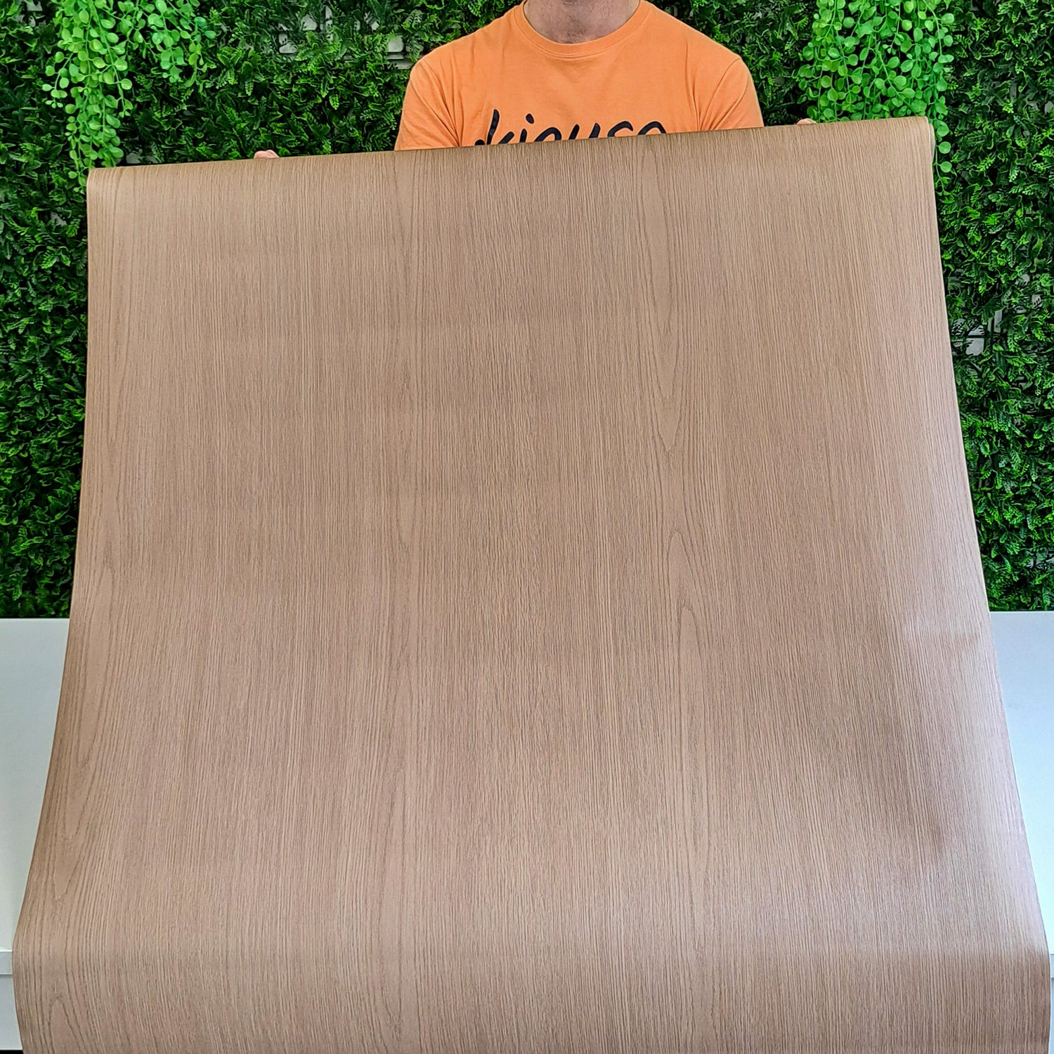 Rolo adesivo decorativo Carvalho fumado 90cm x 5m