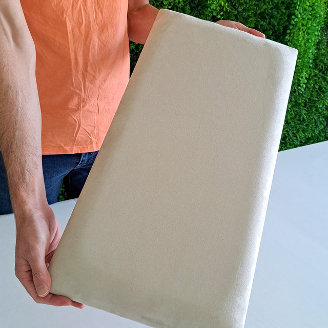 Cabeceira estofada Suede Bege 30x60cm