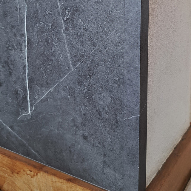 Perfil em L SPC Preto 2cmx2cm com 2,4 metros