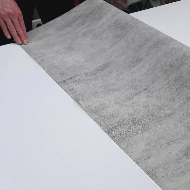 Papel de parede cimento cinza