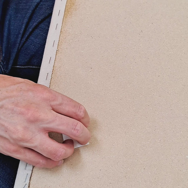 Cabeceira estofada Suede Bege 30x60cm