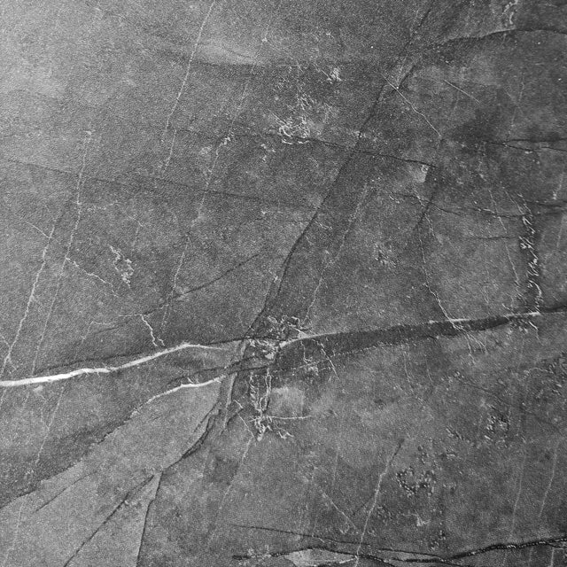 Revestimento vinílico chão e parede LVT dry back mármore preto